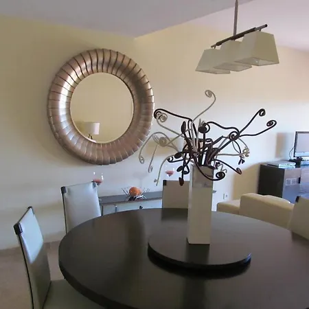 3 Bedroom Apartment, Duquesa, Spain Apartment San Luis de Sabinillas