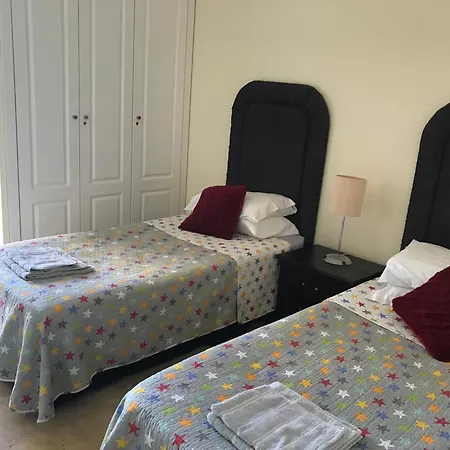 Apartment 3 Bedroom Apartment, Duquesa, Spain